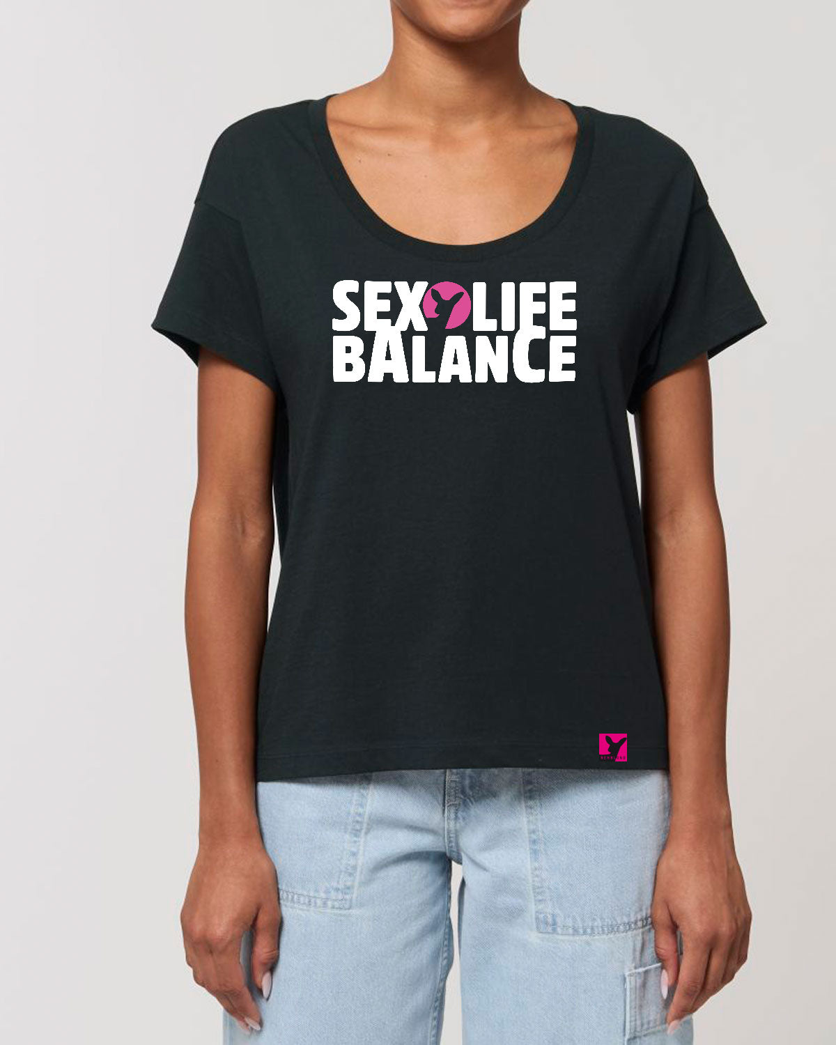 Sex-Life-Balance-Damen-T-Shirt-Model_c0aaaeaa-923a-4c9e-8684-4bfbb9226806